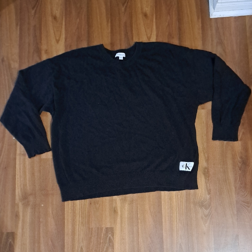 Calvin Klein Men's Sweater in Black